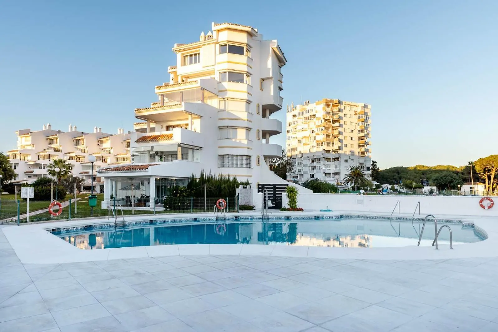 Calahonda Seafront By Alfresco Stays Sitio de Calahonda